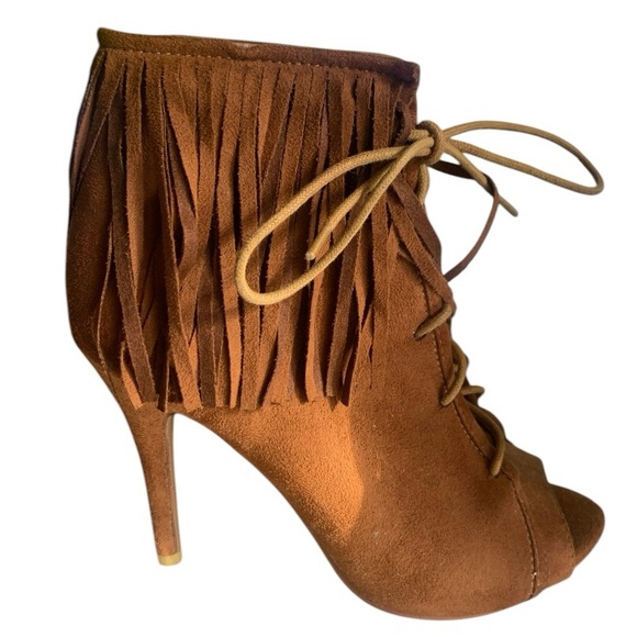 NWT Vintage 2000s Y2K Brown Suede Heels Fringe Boho Hippie Style Size 8 - Picture 1 of 10